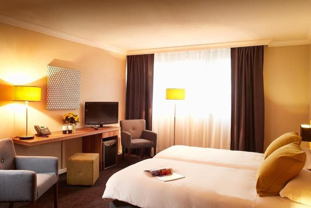 Best Western Hotel Atrium Valence วาลองซ์ ภายนอก รูปภาพ