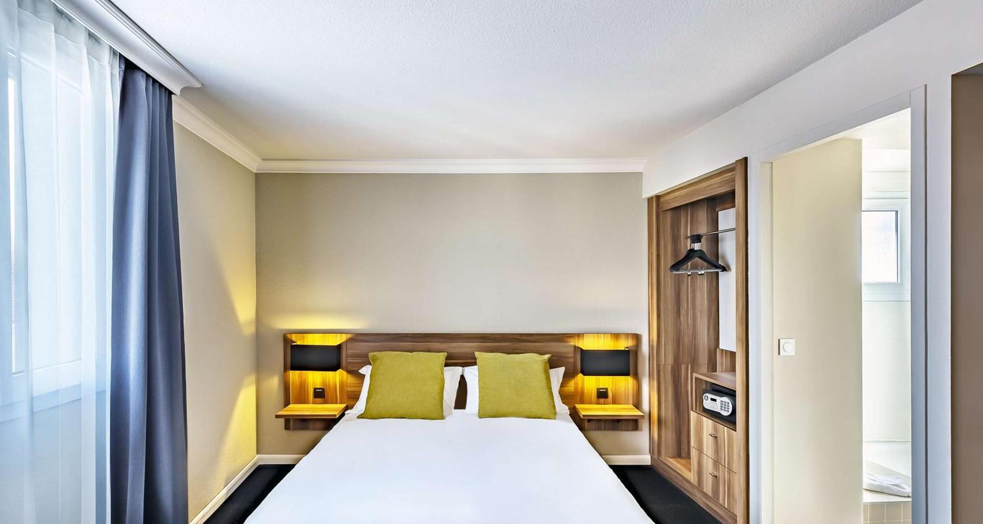 Best Western Hotel Atrium Valence วาลองซ์ ภายนอก รูปภาพ