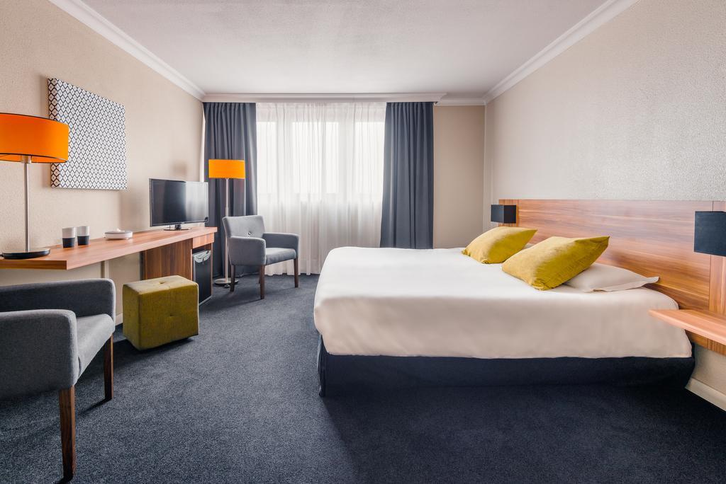 Best Western Hotel Atrium Valence วาลองซ์ ภายนอก รูปภาพ